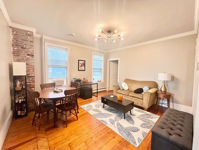 Foto del edificio - 180 Hillside St