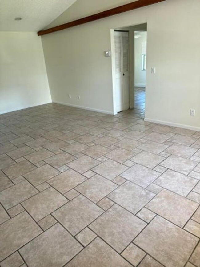 Building Photo - 167 Wandering Trail, Jupiter, FL 33458