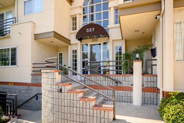 Foto del edificio - 537 N Adams St
