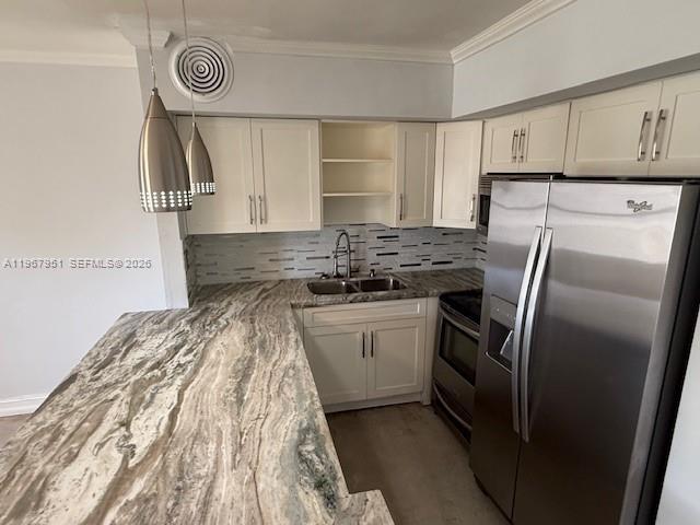 Building Photo - 4521 NE 21st Ave