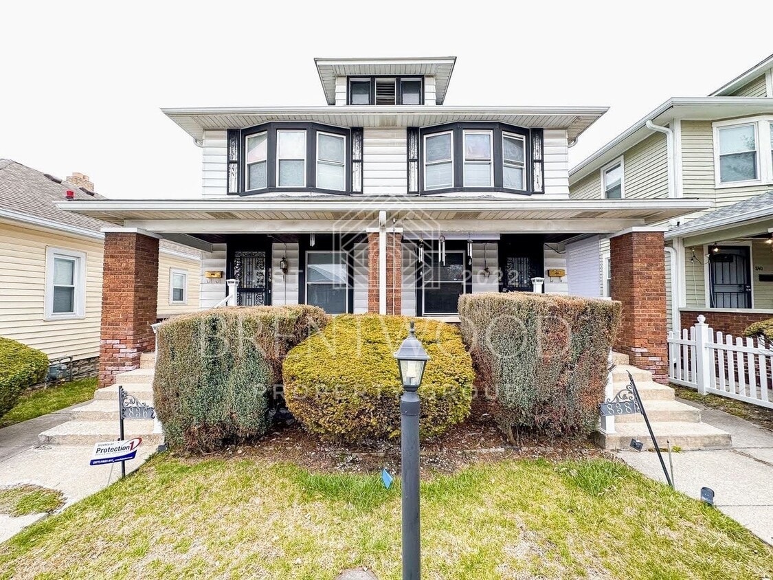 Charming 3-Bedroom Home with Modern Kitche... - Charming 3-Bedroom Home with Modern Kitche...