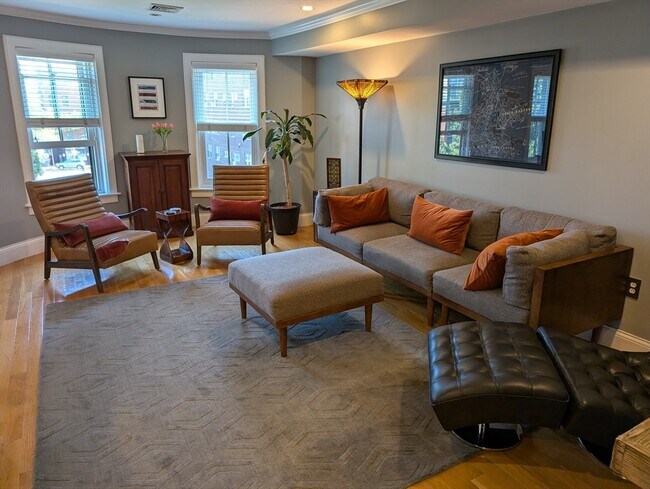 Foto del edificio - 86 W Springfield St