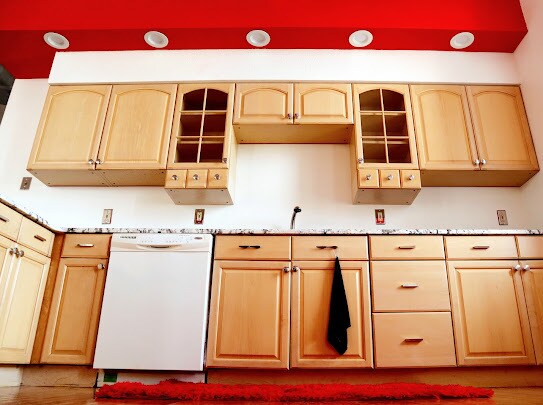 Foto del edificio - 335 N Superior St