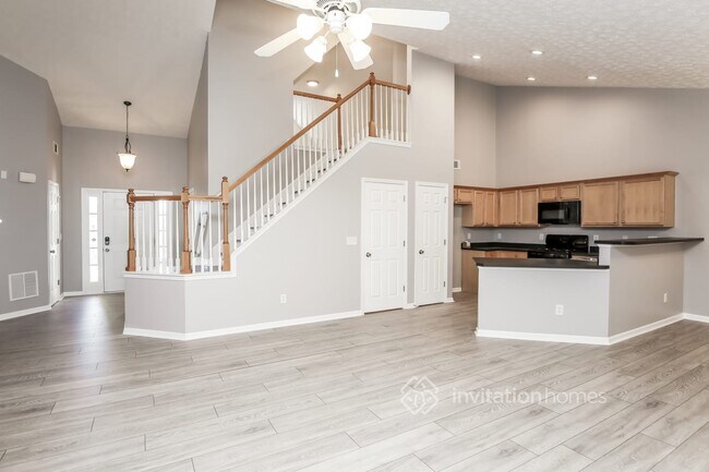 Building Photo - 5682 Skylar Creek Ln NE