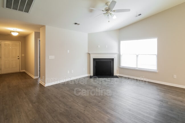 Building Photo - 419 Savannah River Dr