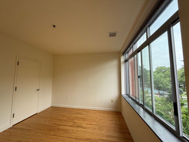 Foto del edificio - 25 McWilliams Pl