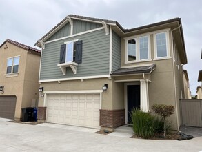 Building Photo - 1065 Sea Glass Wy