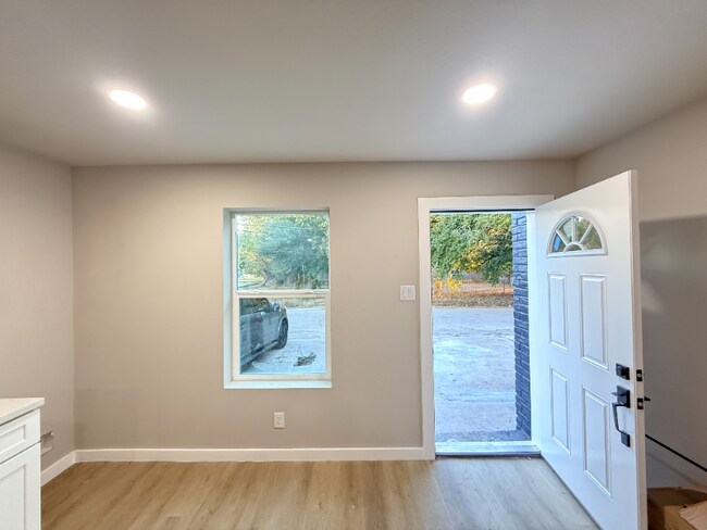 Foto del edificio - 1519 McKee St