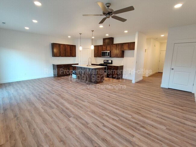 Foto del edificio - 386 Bedrock Loop