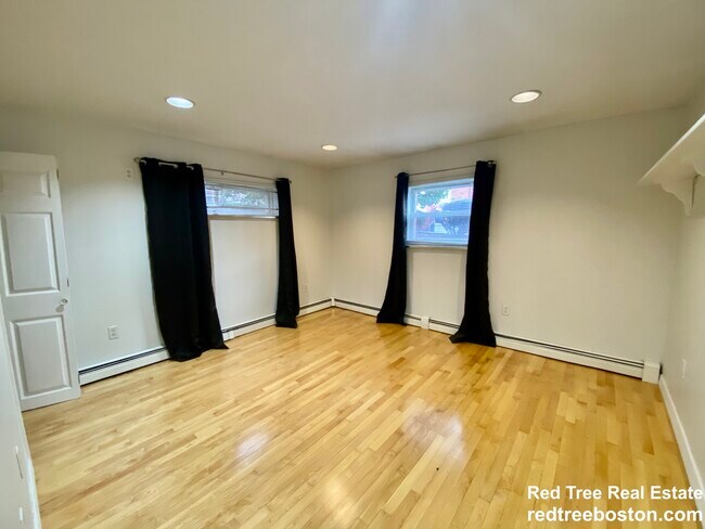 Building Photo - 1500 Commonwealth Ave