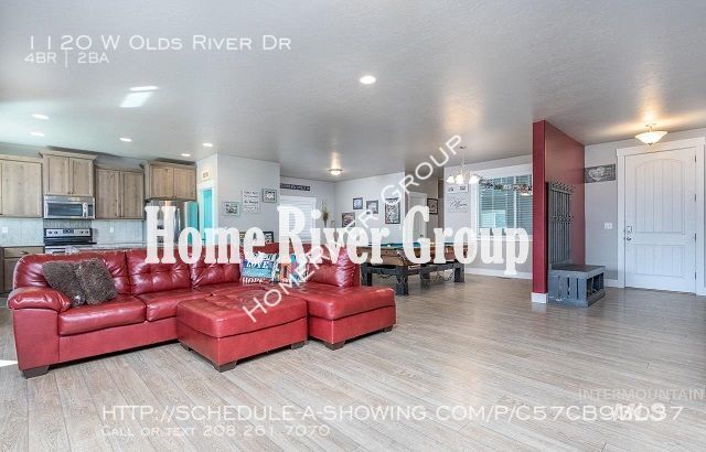 Foto del edificio - 1120 W Olds River Dr
