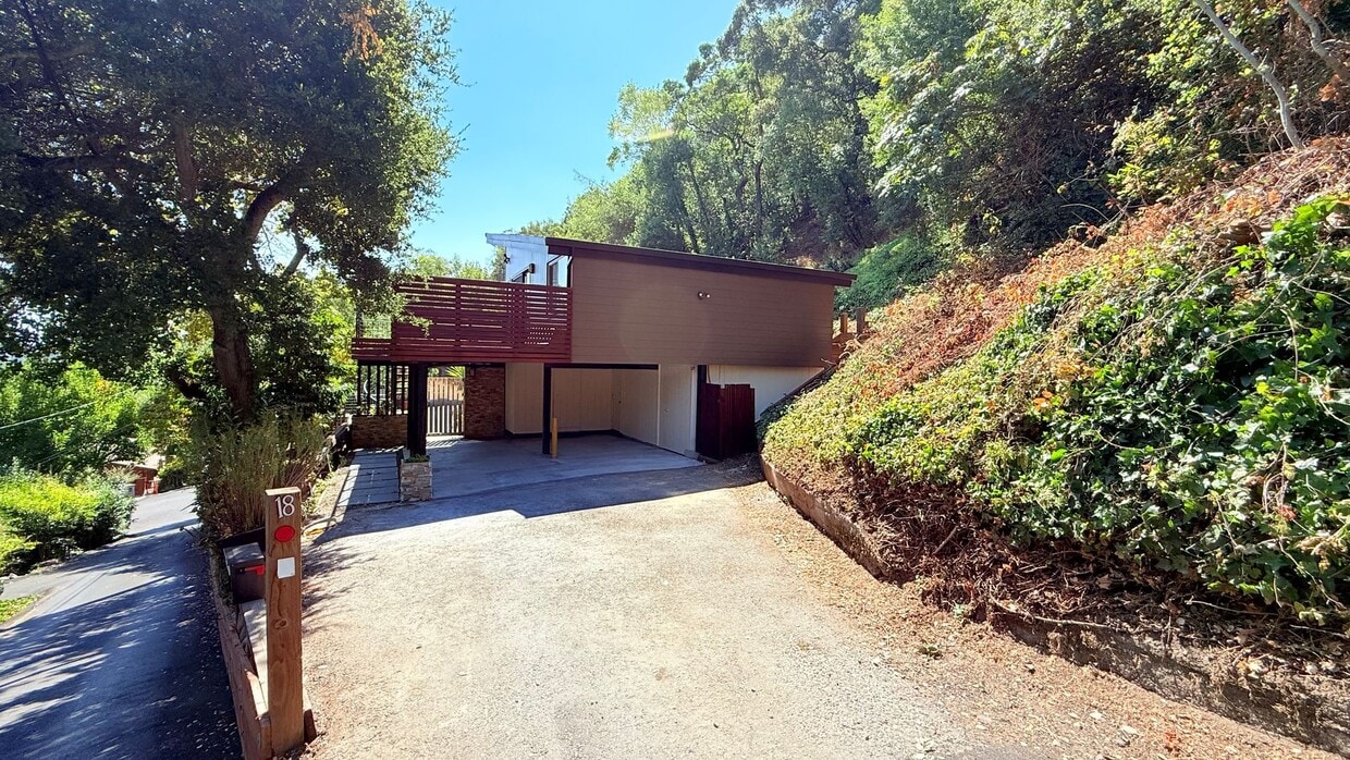 Photo - 18 South Trl, Orinda