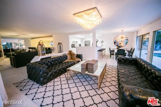 Foto del edificio - 1423 Devlin Dr