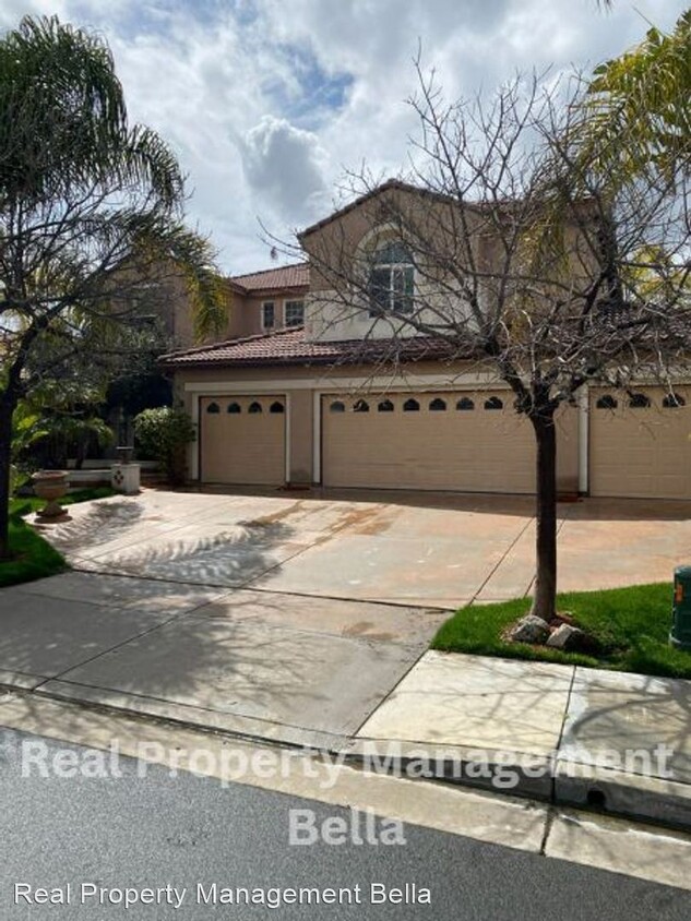Primary Photo - 5 br, 4.5 bath House - 38889 Cherry Point ...