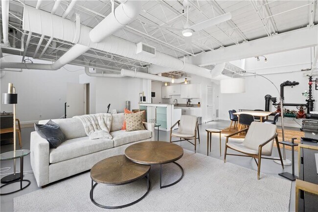 Foto del edificio - 820 DeKalb Ave NE