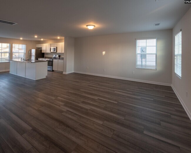 Foto del edificio - 3024 Hallsdale Dr
