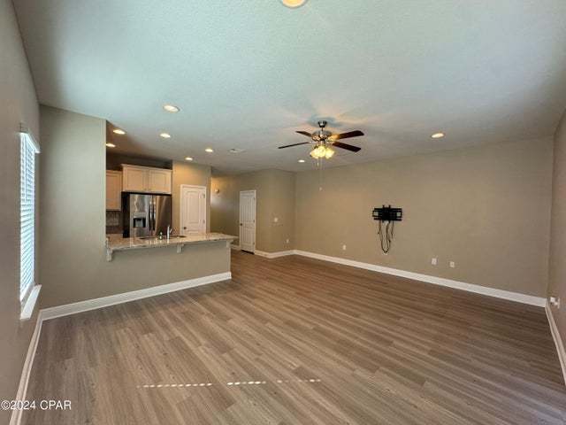 Foto del edificio - BEAUTIFUL beachside 3/2 Townhome near Hath...