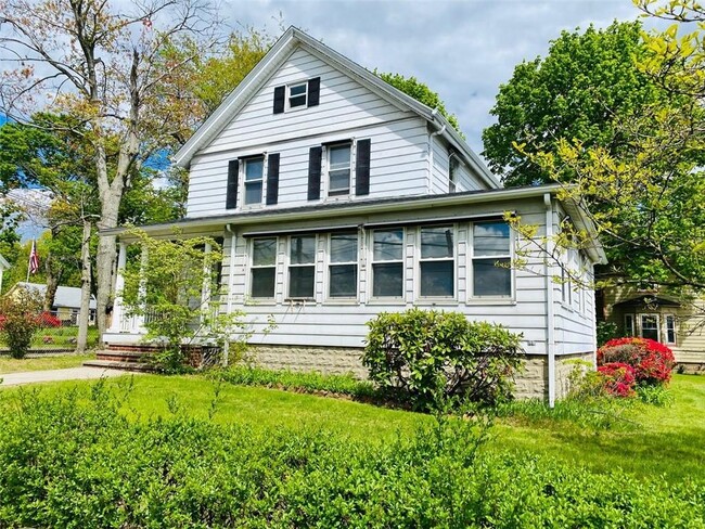 Foto del edificio - 2532 Pawtucket Ave