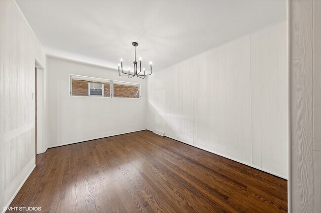 Foto del edificio - 724 Barnsdale Rd