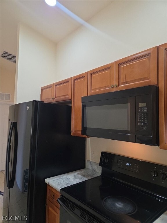 Building Photo - 233 SE 23rd Pl