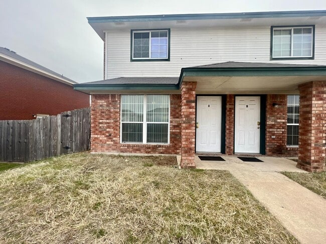 Building Photo - 4406 Mattie Dr