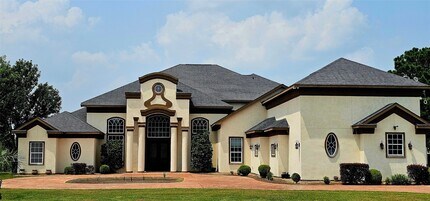 Building Photo - 943 High Meadow Ranch Dr