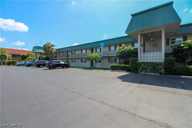 Foto del edificio - 600 Valley Stream Dr