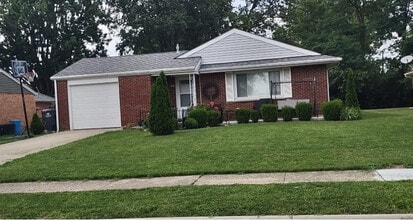 Building Photo - 4644 Broadhurst Dr