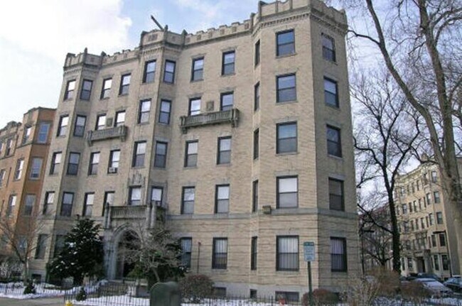 Foto del edificio - 51 Park Dr
