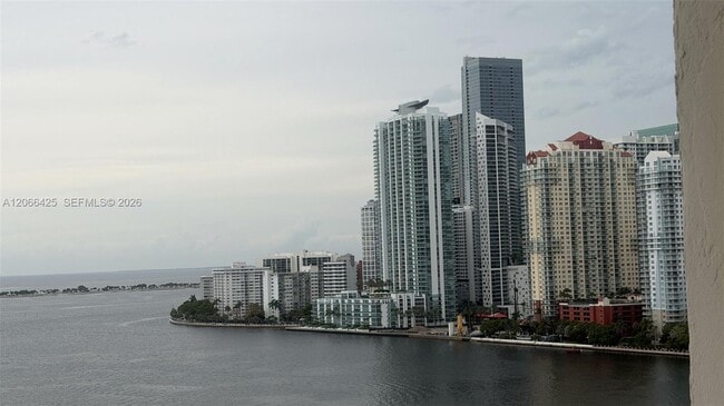 Building Photo - 770 Claughton Island Dr