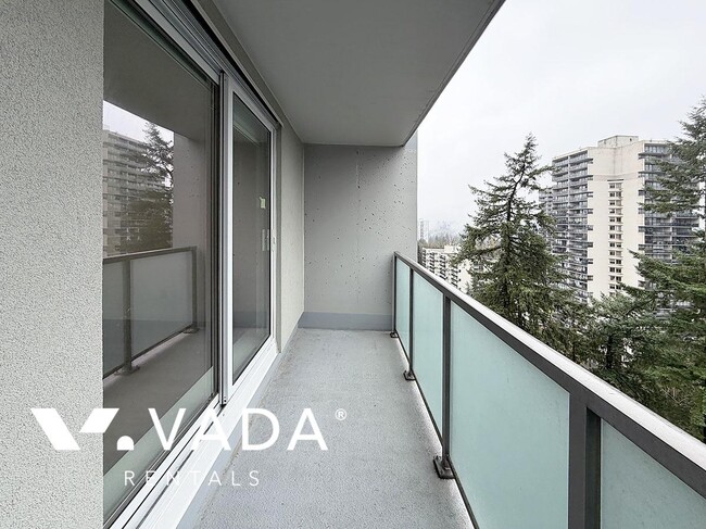 Building Photo - Erickson Tower 1 Bedroom Apartment Rental 1605-9541 Erickson Drive Burnaby: VADAPM.com