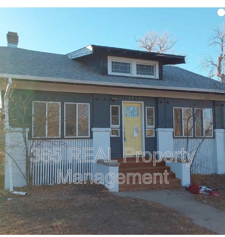 Foto principal - 1743 7th Ave