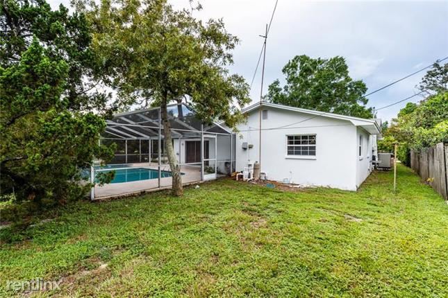 Building Photo - 3 br, 2 bath House - 1701 41st St N