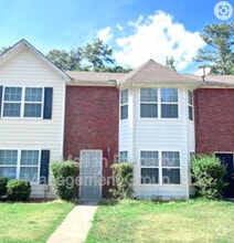 Building Photo - 5556 Pineridge Ct