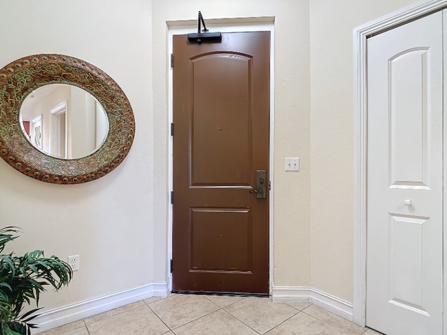 Photo - 13941 Clubhouse Dr