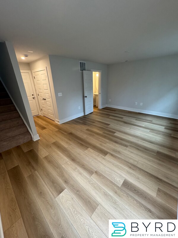 Foto del edificio - 9930 Golden Trout Ln