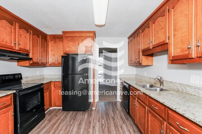 Foto del edificio - 103 Eastwick Ct