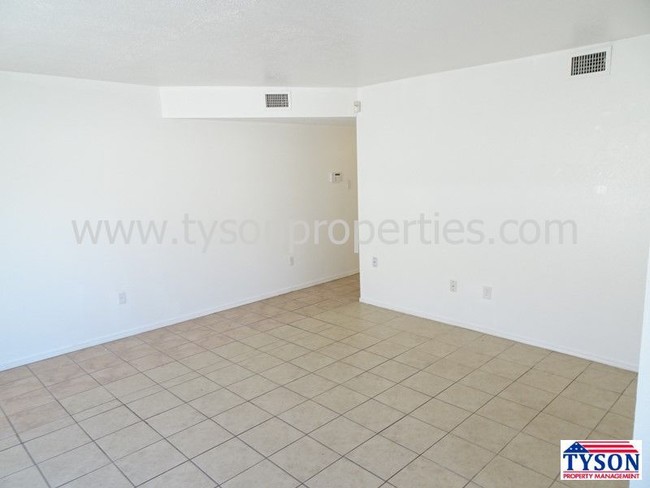 Foto del edificio - 8508 Silverado Ave SW