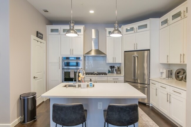 Photo - 1211 Beaconsfield Lane Townhome