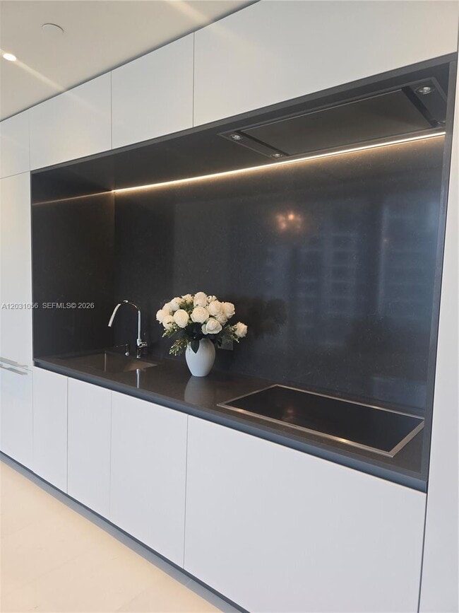 Foto del edificio - 300 Biscayne Blvd Way
