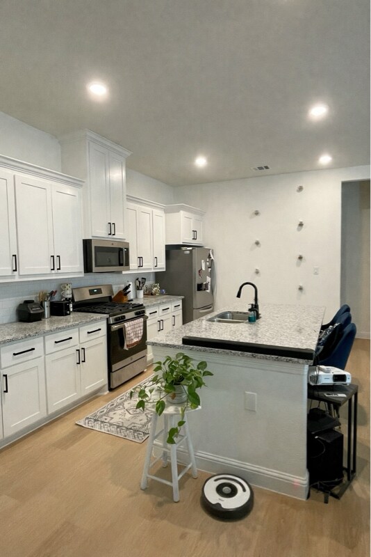 Foto del edificio - 5513 Traveller Dr