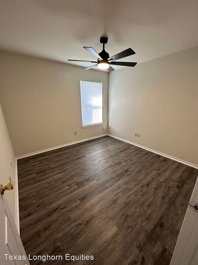 Building Photo - 3 br, 2 bath House - 3717 Devonaire