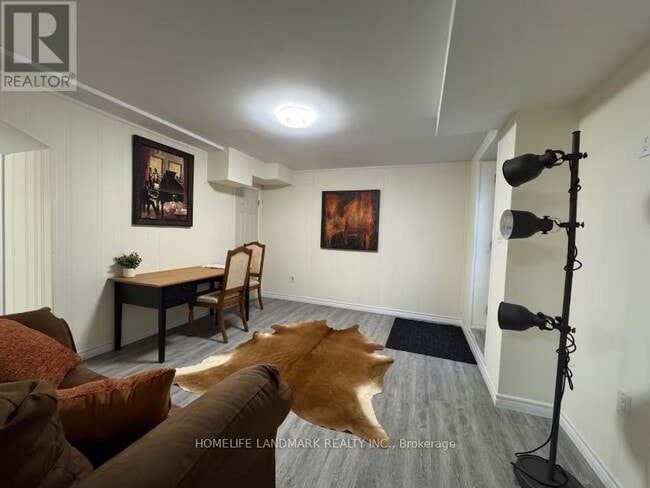 Photo du bâtiment - 50 Addison St