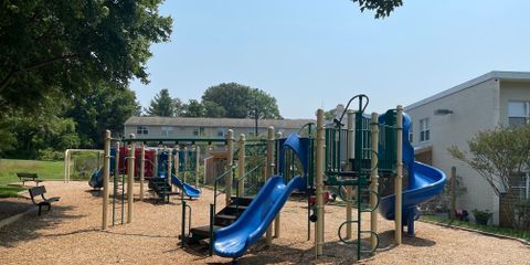 Building Photo - Crossway Community