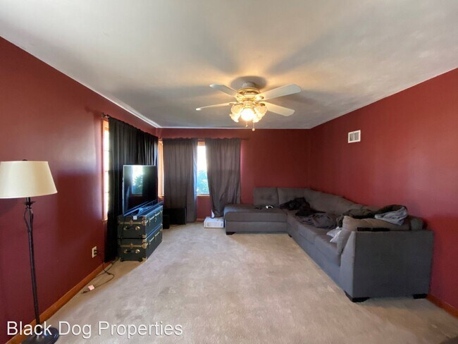 Building Photo - 2 br, 2 bath House - 401 S. 14th Street