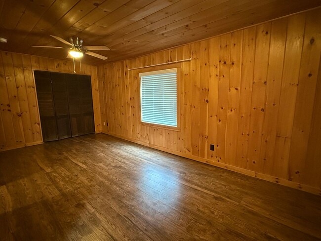 Building Photo - 311 Kearsarge Rd