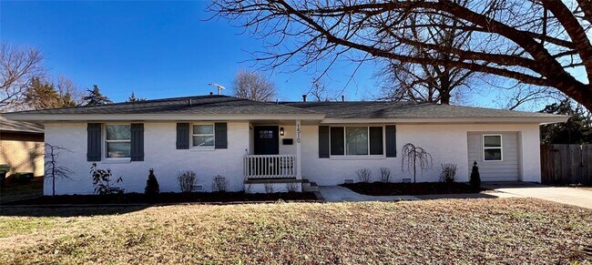 Foto del edificio - 1510 Melrose Dr