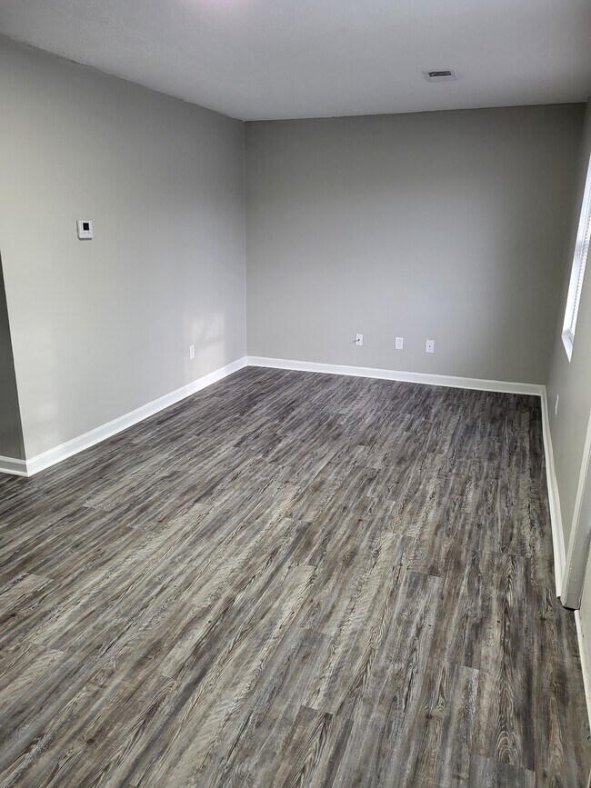 Foto del edificio - 105 Manna Dr