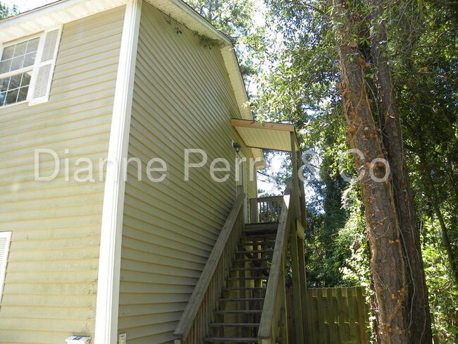 Building Photo - 5854 Michelle Dr