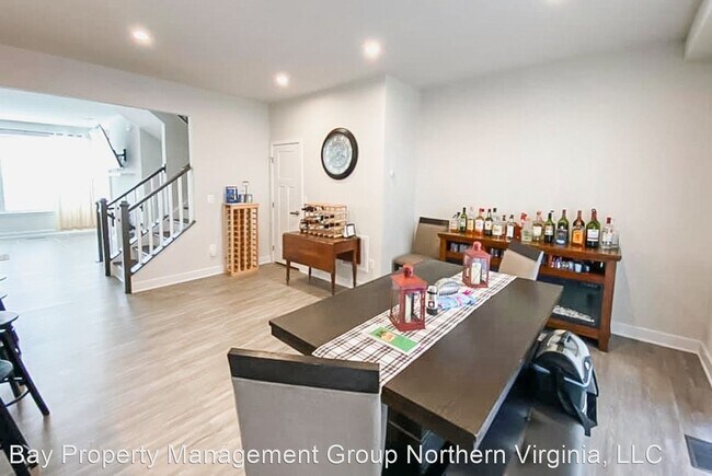 Foto del edificio - 4 br, 3.5 bath House - 7751 Blackburn Ridg...